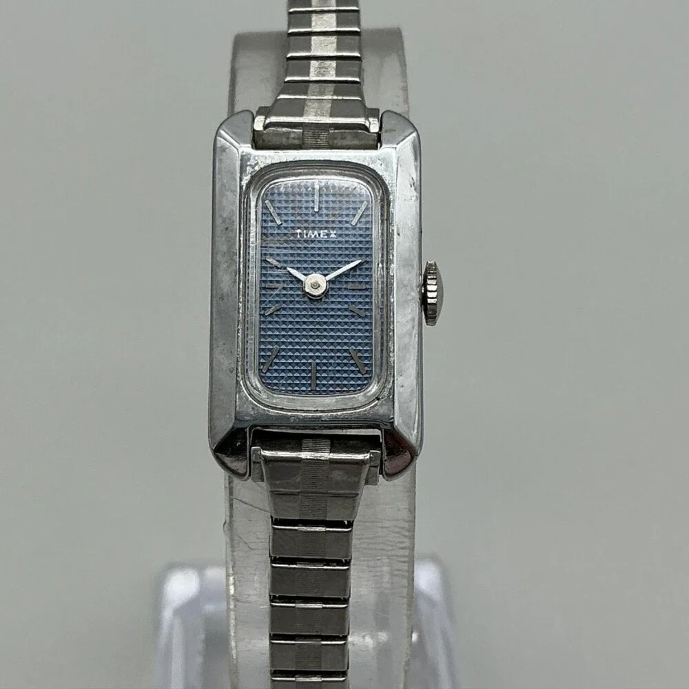 Vintage Timex Womens Watch 15mm Blue Dial Silver Tone Expansion Manual Wind